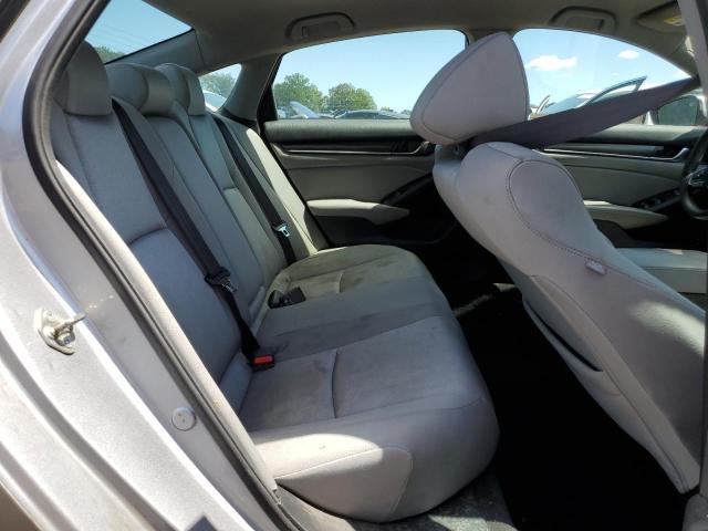 1HGCV1F17JA105233 - 2018 HONDA ACCORD LX SILVER photo 10