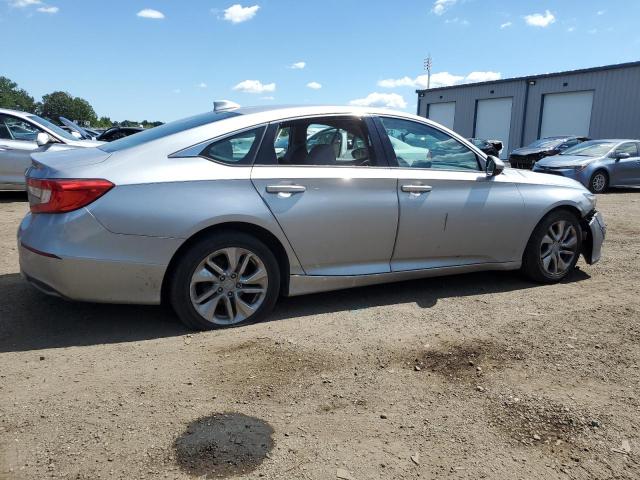1HGCV1F17JA105233 - 2018 HONDA ACCORD LX SILVER photo 3