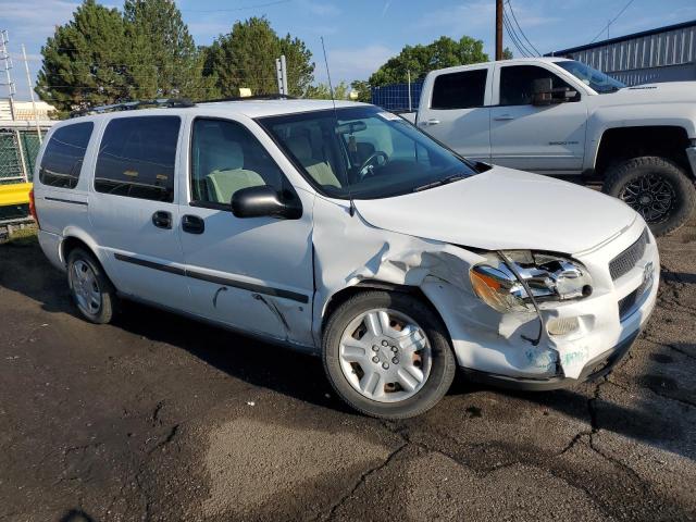 1GNDV23W48D192114 - 2008 CHEVROLET UPLANDER LS WHITE photo 4