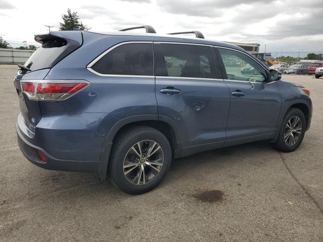 5TDJKRFH6GS301671 - 2016 TOYOTA HIGHLANDER XLE BLUE photo 3