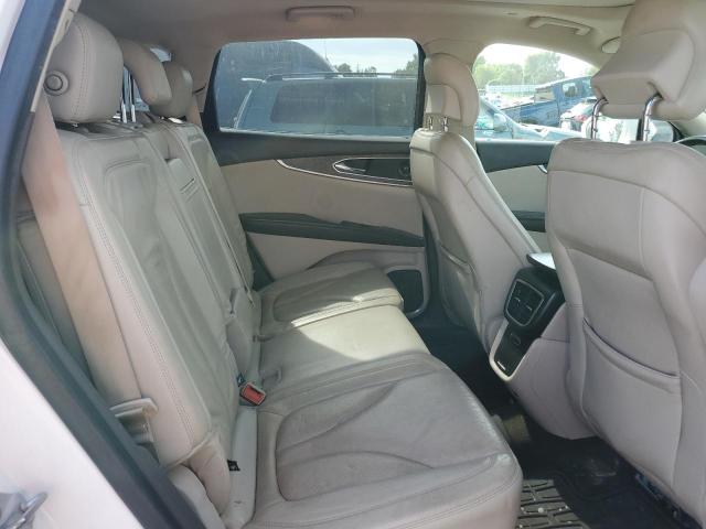 2LMTJ8LP4GBL61113 - 2016 LINCOLN MKX RESERVE WHITE photo 10
