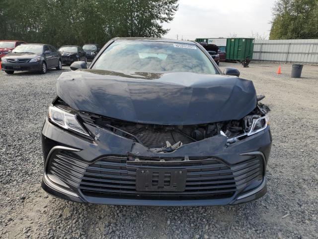 4T1C11BK3RU117880 - 2024 TOYOTA CAMRY LE BLACK photo 5