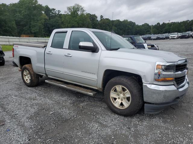 1GCVKREC6JZ181240 - 2018 CHEVROLET SILVERADO K1500 LT SILVER photo 4