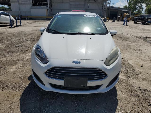 3FADP4BJ6FM213427 - 2015 FORD FIESTA SE WHITE photo 5