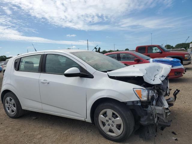 1G1JA6SG1E4196568 - 2014 CHEVROLET SONIC LS WHITE photo 4