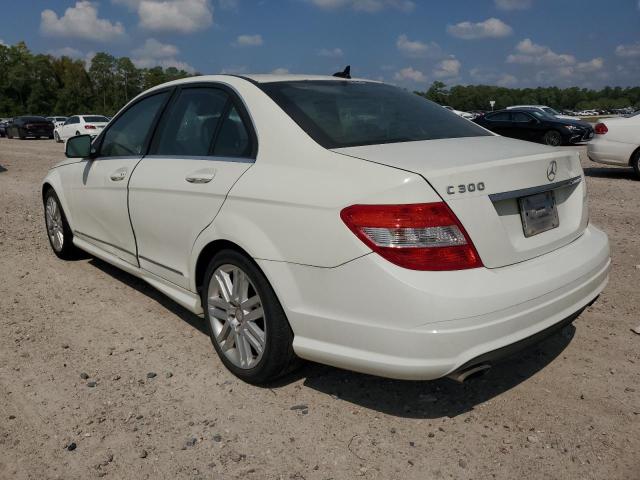 WDDGF54X18F058599 - 2008 MERCEDES-BENZ C 300 WHITE photo 2