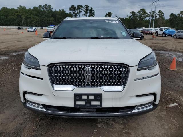 5LM5J7WC9LGL05823 - 2020 LINCOLN AVIATOR RESERVE Biały zdjęcie 5