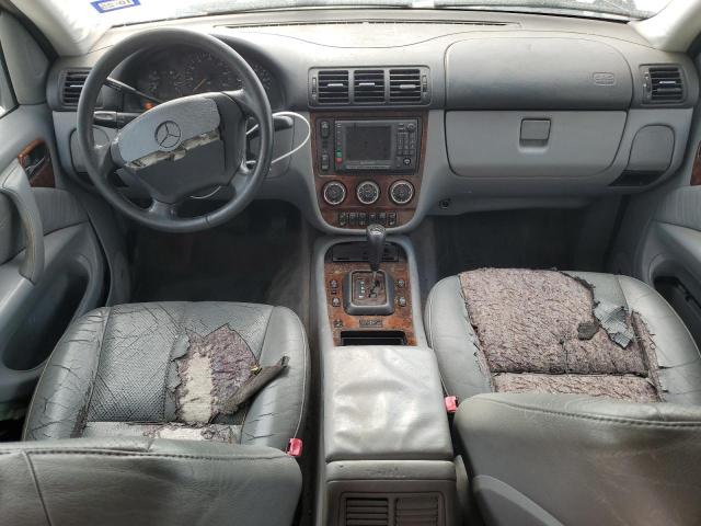 4JGAB54EX2A307265 - 2002 MERCEDES-BENZ ML 320 SILVER photo 8