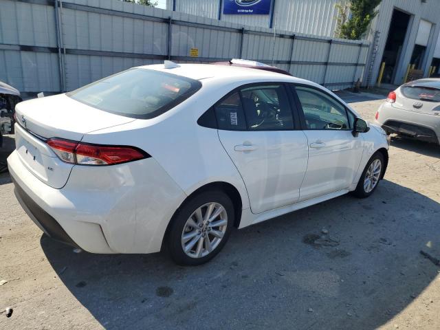 JTDB4MEE6RJ015084 - 2024 TOYOTA COROLLA LE თეთრი ფოტო 3