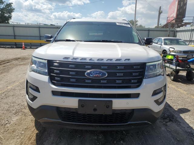 1FM5K7DH6HGD35464 - 2017 FORD EXPLORER XLT თეთრი ფოტო 5