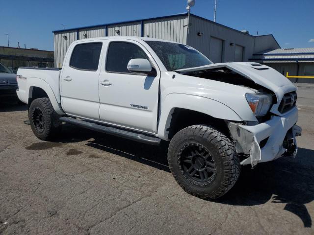 5TFJU4GN8FX080603 - 2015 TOYOTA TACOMA DOUBLE CAB PRERUNNER WHITE photo 4