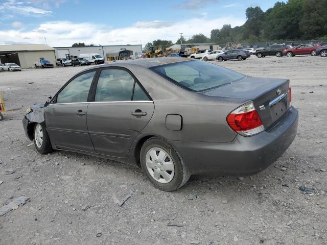 JTDBE32K663064058 - 2006 TOYOTA CAMRY LE GRAY photo 2