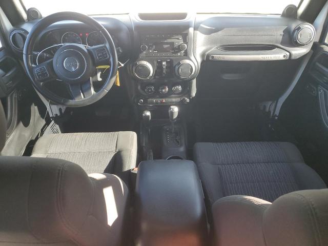 1J4HA3H16BL567498 - 2011 JEEP WRANGLER U SPORT أبيض صورة 14