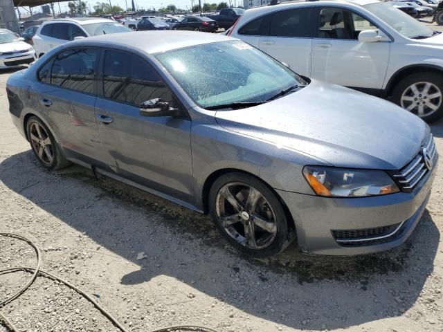 1VWAP7A30DC082542 - 2013 VOLKSWAGEN PASSAT S 灰色 照片 4