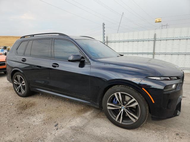 5UX23EM00P9P41325 - 2023 BMW X7 XDRIVE40I შავი ფოტო 4