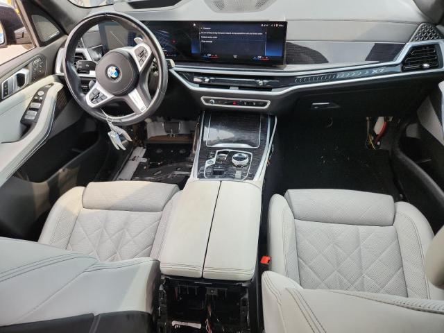 5UX23EM00P9P41325 - 2023 BMW X7 XDRIVE40I შავი ფოტო 8