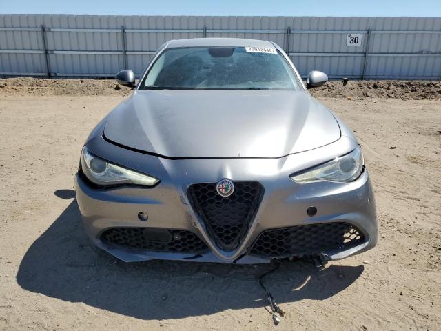 ZARFAEBN6H7537753 - 2017 ALFA ROMEO GIULIA GRAY photo 5