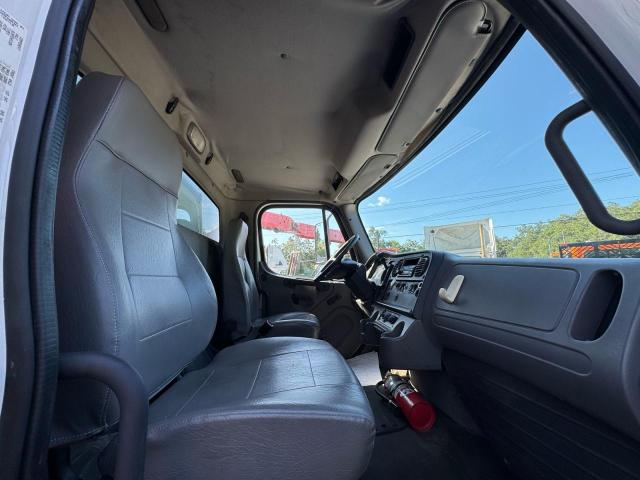 1FVACXDTXEHFF0830 - 2014 FREIGHTLINER M2 106 MEDIUM DUTY WHITE photo 5