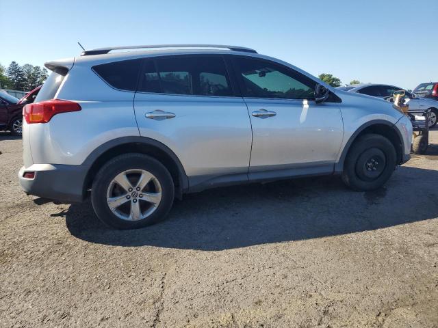 2T3RFREV4FW232961 - 2015 TOYOTA RAV4 XLE SILVER photo 3