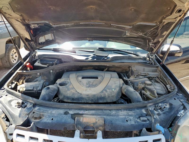 4JGBB56EX9A523953 - 2009 MERCEDES-BENZ ML 350 BLACK photo 12