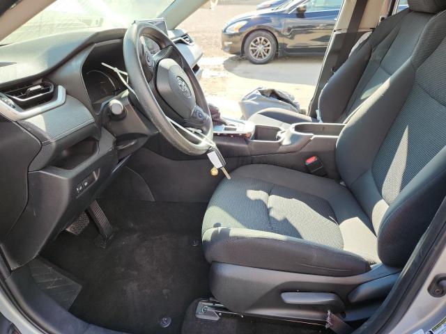 2T3F1RFV8RW448428 - 2024 TOYOTA RAV4 LE 银色 照片 7