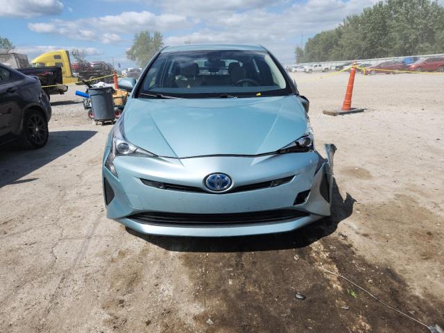 JTDKBRFU8J3058679 - 2018 TOYOTA PRIUS ლურჯი ფოტო 5