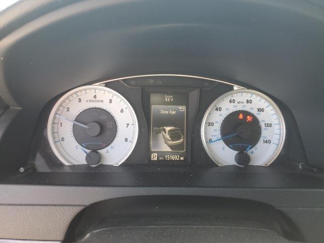 4T1BF1FK0GU144118 - 2016 TOYOTA CAMRY LE WHITE photo 9