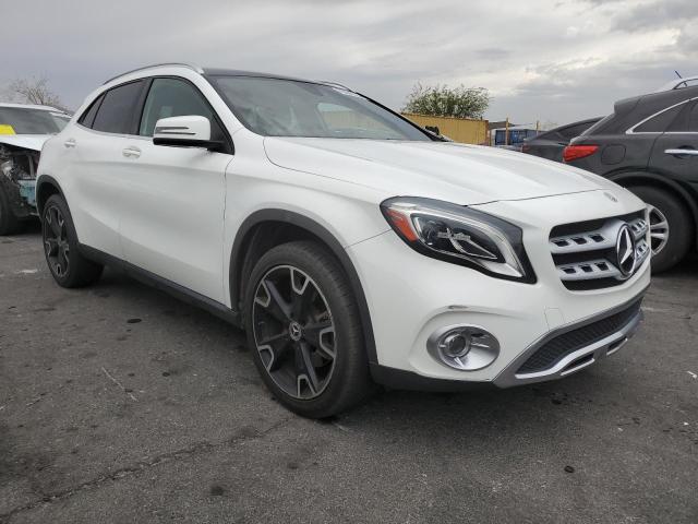 WDCTG4EB5KJ550974 - 2019 MERCEDES-BENZ GLA 250 أبيض صورة 4