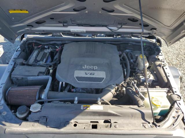 1C4HJWDG3FL580202 - 2015 JEEP WRANGLER U SPORT Boz foto 12