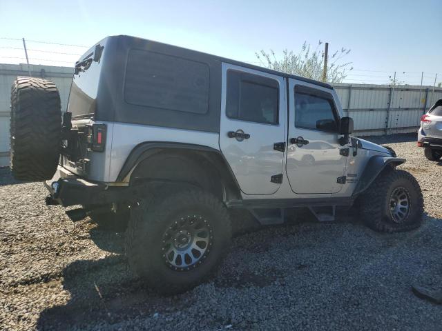 1C4HJWDG3FL580202 - 2015 JEEP WRANGLER U SPORT Boz foto 3