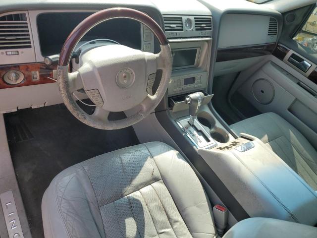 5LMFU28596LJ05811 - 2006 LINCOLN NAVIGATOR 白色 照片 8