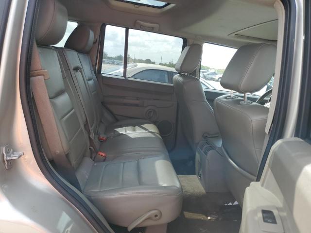 1J8HG48K18C110022 - 2008 JEEP COMMANDER SPORT Beige Foto 11
