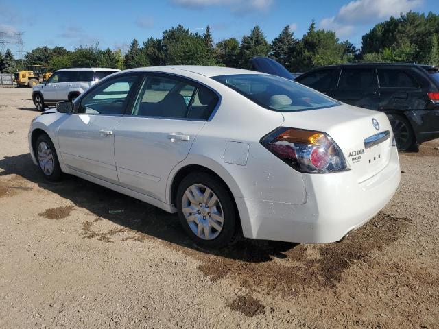1N4AL2AP2AN470768 - 2010 NISSAN ALTIMA BASE WHITE photo 2