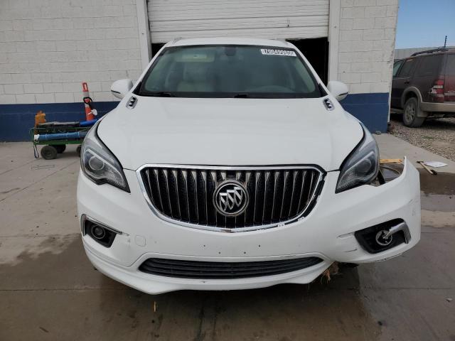 LRBFX2SA9JD051092 - 2018 BUICK ENVISION ESSENCE Սպիտակ լուսանկար 5