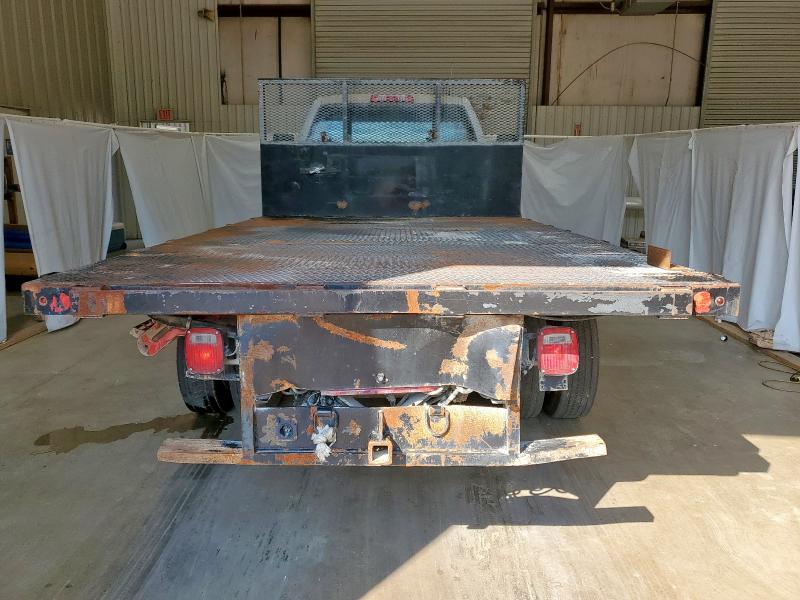 1HTKHPVM5KH320332 - 2019 CHEVROLET SILVERADO MEDIUM DUTY WHITE photo 6