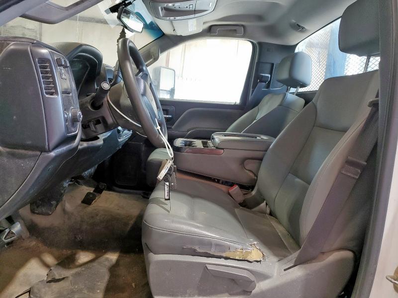 1HTKHPVM5KH320332 - 2019 CHEVROLET SILVERADO MEDIUM DUTY WHITE photo 7