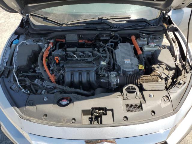 19XZE4F5XLE008363 - 2020 HONDA INSIGHT EX SILVER photo 11