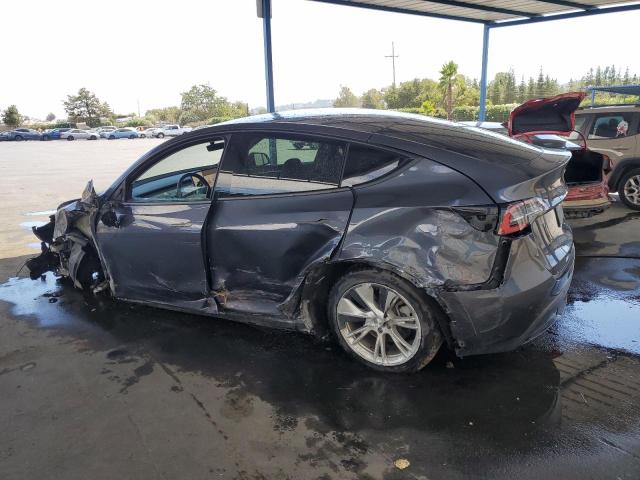 7SAYGDEE2PF638467 - 2023 TESLA MODEL Y Szary zdjęcie 2