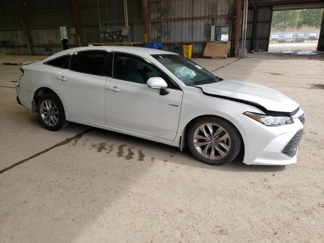 4T1JA1AB0MU007581 - 2021 TOYOTA AVALON XLE Weiß Foto 4