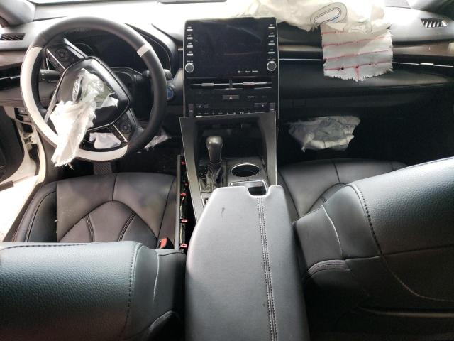 4T1JA1AB0MU007581 - 2021 TOYOTA AVALON XLE Weiß Foto 8