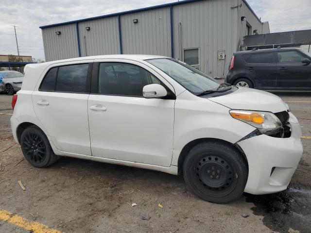 JTKKU10488J031324 - 2008 TOYOTA SCION XD 白色 照片 4