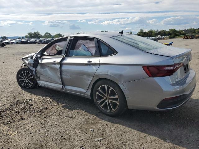 3VWBM7BU3RM083839 - 2024 VOLKSWAGEN JETTA SPORT SILVER photo 2