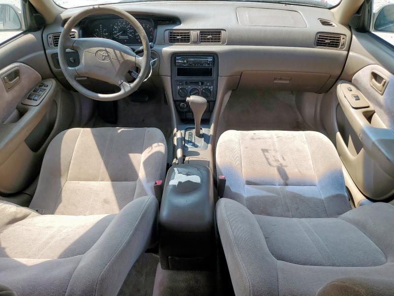 JT2BF22K5X0201686 - 1999 TOYOTA CAMRY LE TAN photo 8