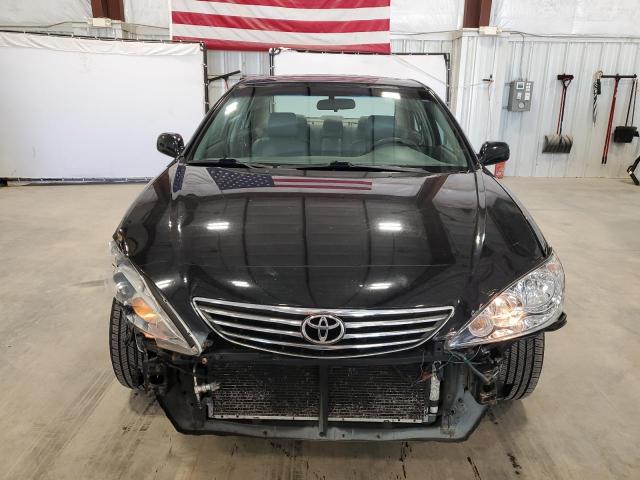 4T1BE32K75U023863 - 2005 TOYOTA CAMRY LE BLACK photo 5
