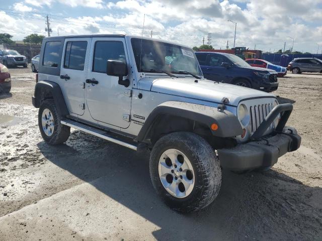1J4BB3H15AL134630 - 2010 JEEP WRANGLER UNLIMITED SPORT SILVER photo 4