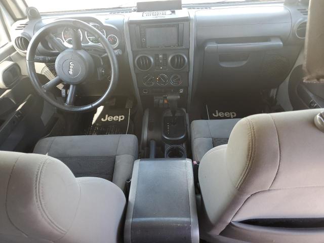 1J4BB3H15AL134630 - 2010 JEEP WRANGLER UNLIMITED SPORT SILVER photo 8