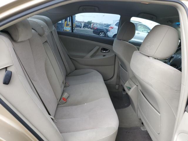 4T1BF3EK6BU728304 - 2011 TOYOTA CAMRY BASE GOLD photo 10