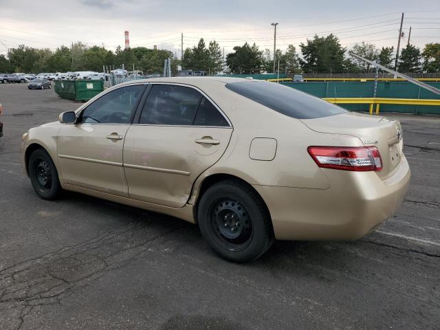4T1BF3EK6BU728304 - 2011 TOYOTA CAMRY BASE GOLD photo 2