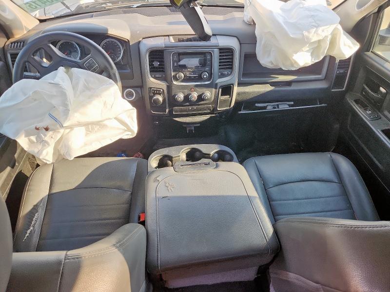 1C6RR6FT3KS681349 - 2019 RAM 1500 CLASS TRADESMAN Weiß Foto 8