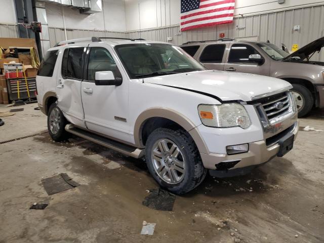 1FMEU74E27UB80136 - 2007 FORD EXPLORER EDDIE BAUER WHITE photo 4